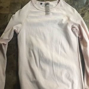 Seamless long sleeve shirt